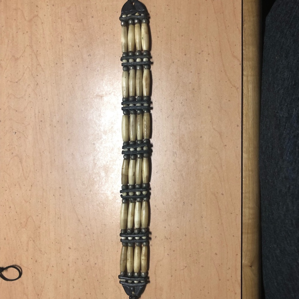 Indian choker